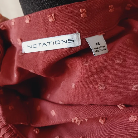 Notations Swiss Dot Top - Picture 7 of 7